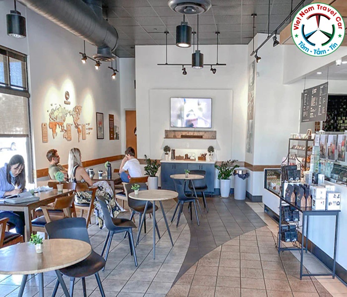 Reborn Coffee - TOP 10 Quán cafe đẹp nhất đáng để check in tại Huế siêu đẹp