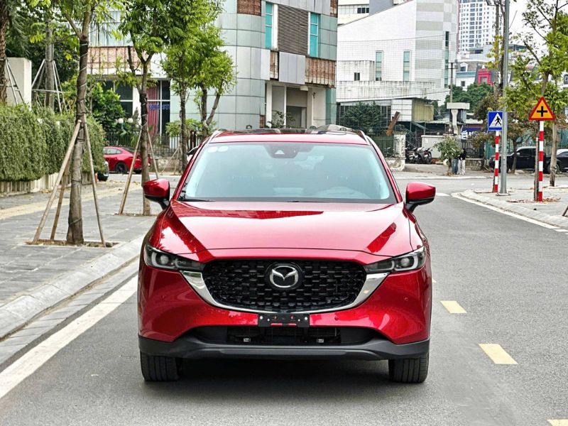 mazda cx5 tu lai tai da nang 4 Thuê xe Mazda CX5 2025