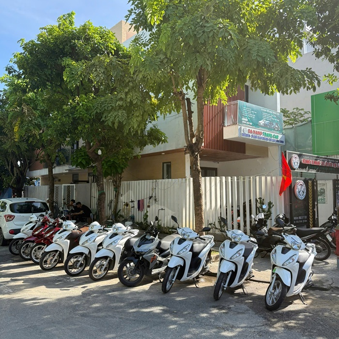 Giao nhận xe tay ga Vision tận nơi