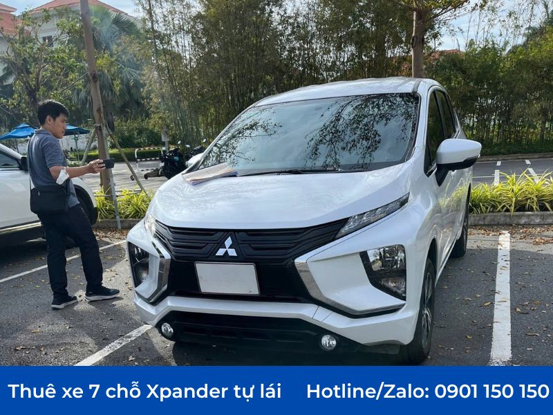 bang gia cho thue xe 7 cho tu lai da nang 6 Thuê xe 7 chỗ tự lái Mitsubishi Xpander Cross